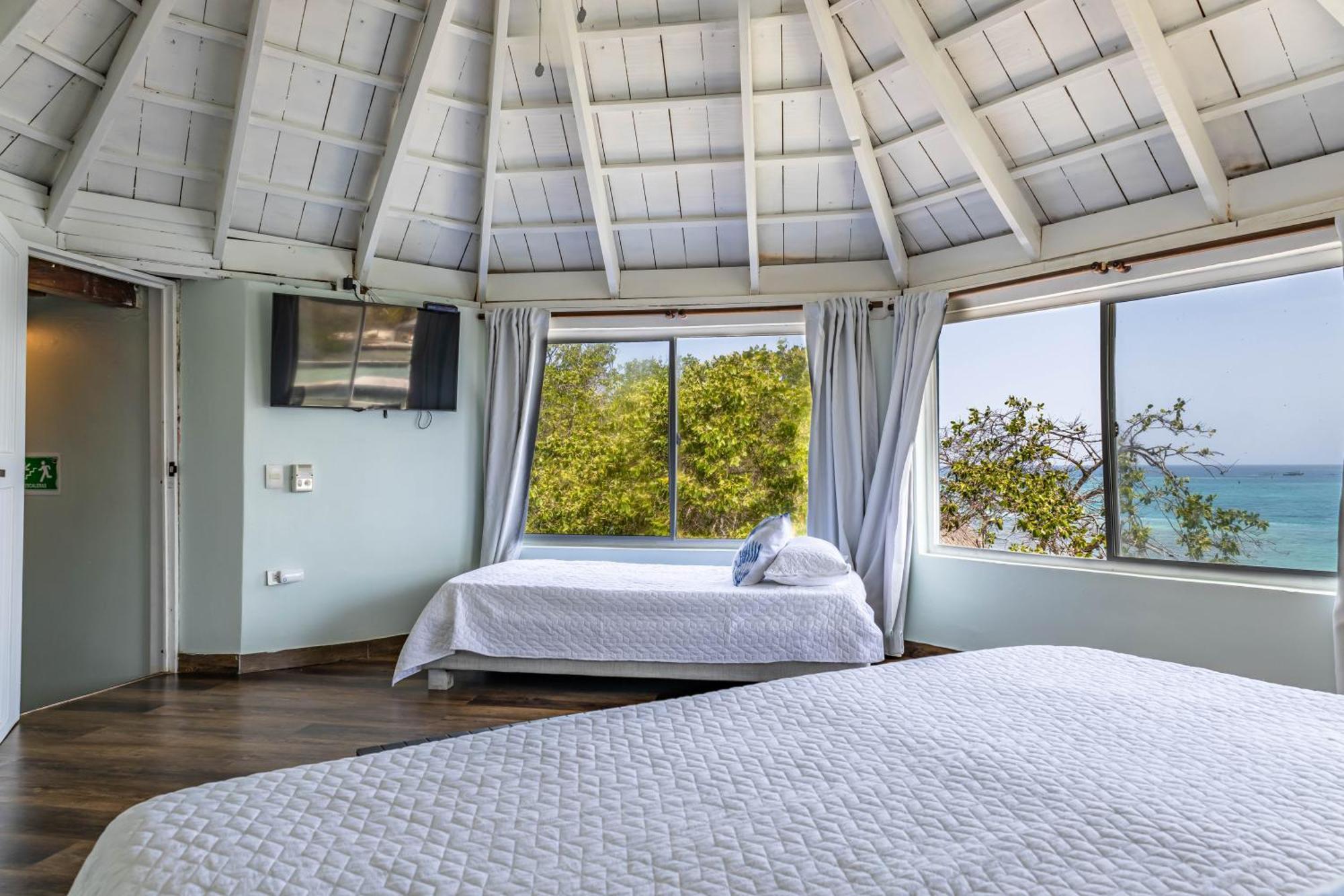 Fragata Island House Hotel Cartagena Room photo